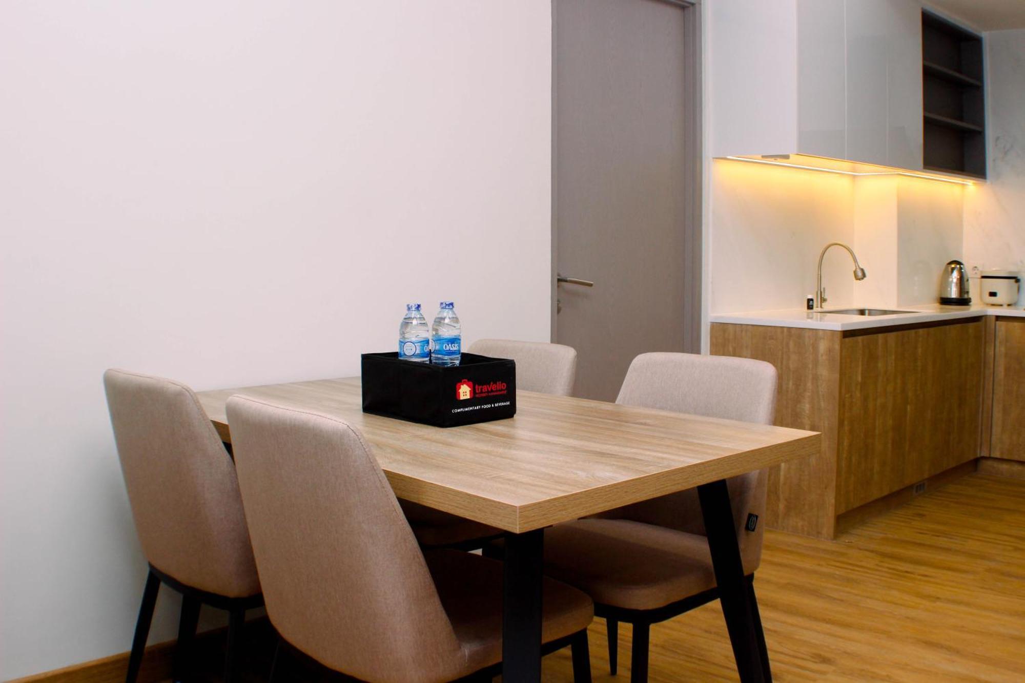 1br Spacious Combine Unit At Vasanta Innopark By Travelio * Bekasi